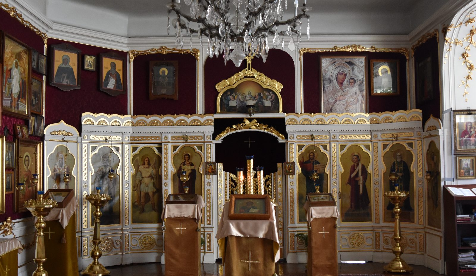 Иконостас
